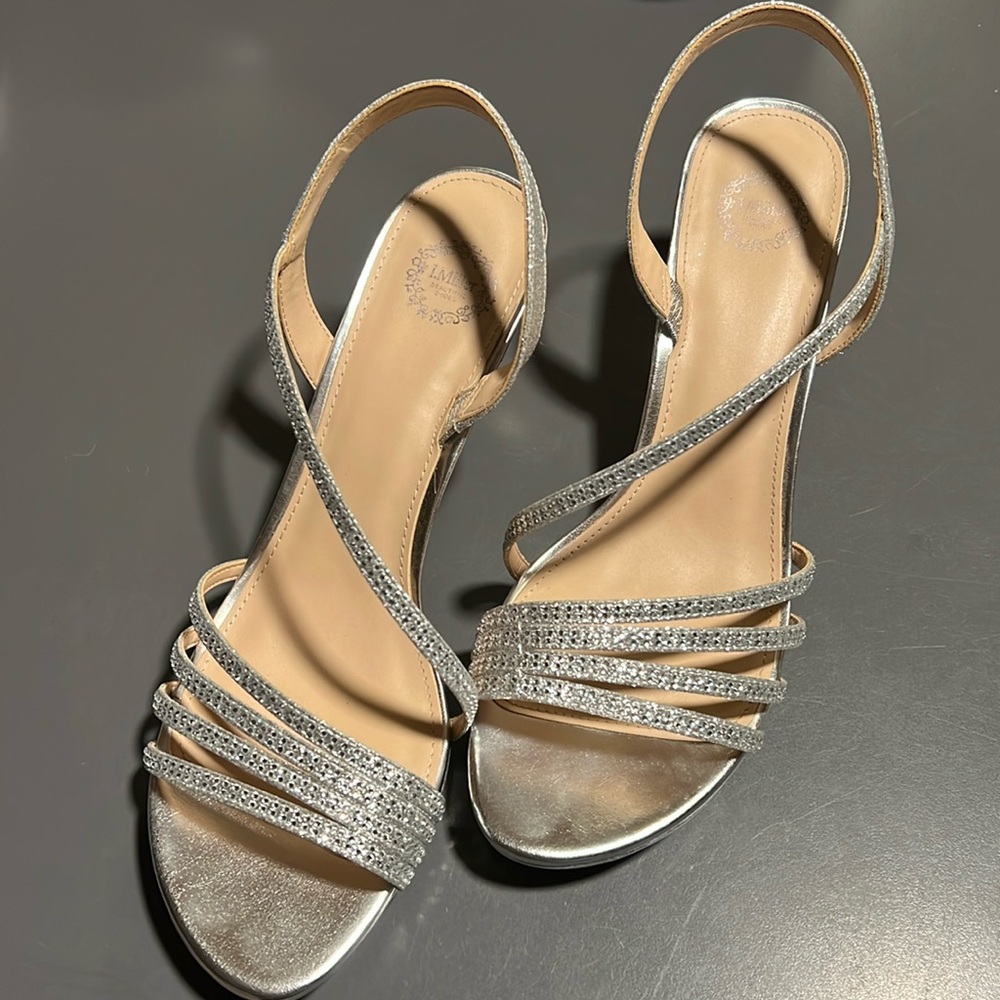 Woman’s size 11 glamour heels. Worn once. Very comfortable.